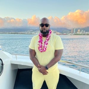 Meet your Posher, Bernard